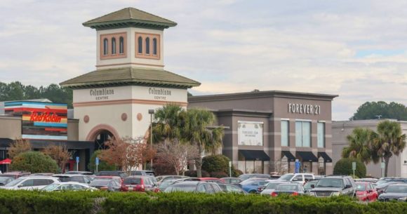 Tiroteo en centro comercial de Carolina del Sur deja varios heridos