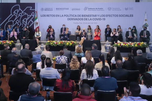 Combate a la desigualdad y pobreza, centro de la actividad gubernamental en Puebla: MBH