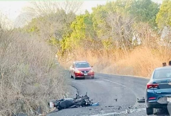 Dos muertos dejó accidente en la carretera Tlancualpican – Axochiapan