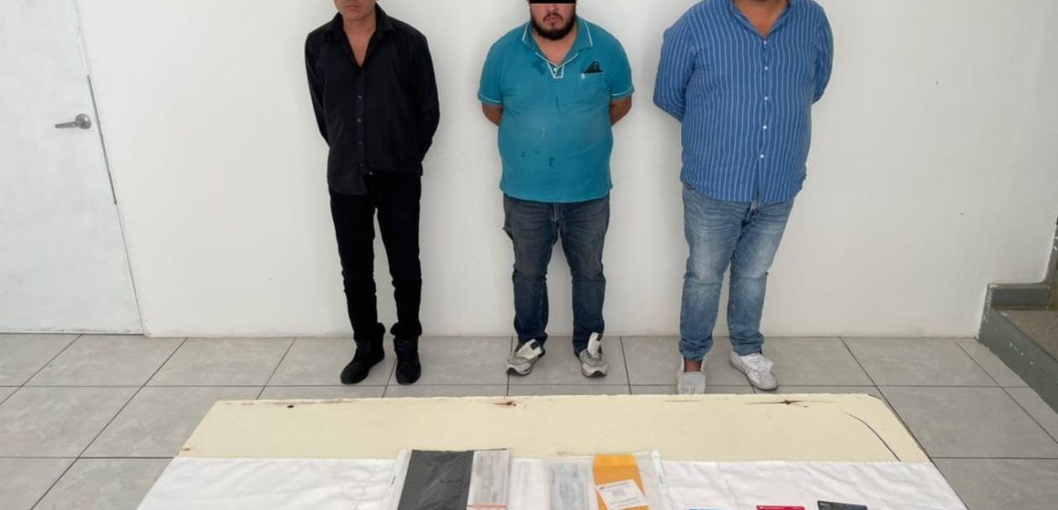 Detiene Policía de San Andrés Cholula a banda que falsificaba cheques