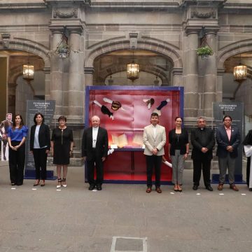 Eduardo Rivera inicia festejos por el 491 aniversario de la fundación de Puebla