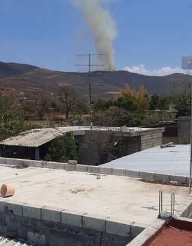 Arde cerro en Tepexco, autoridades municipales muestran desinterés