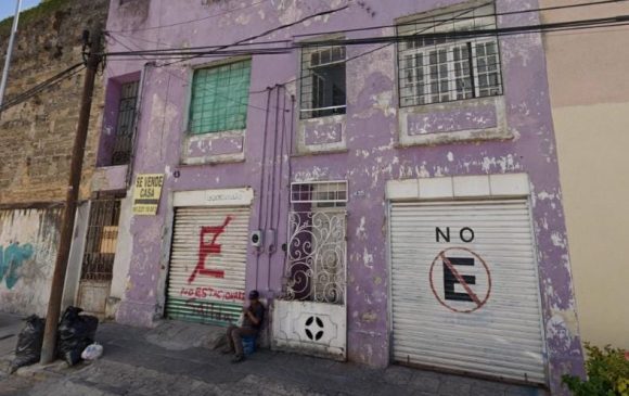 Catean casona en el Paseo Bravo y detienen a 14 personas por embolsados