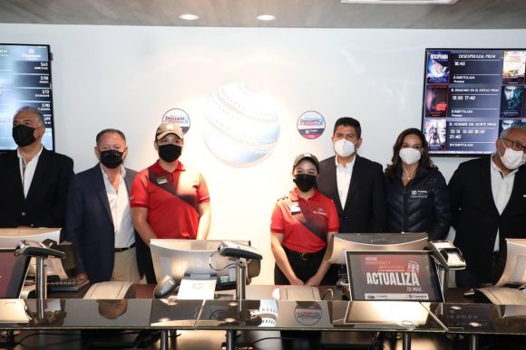 Eduardo Rivera Pérez pone en marcha programa de descuentos comerciales para los poblanos