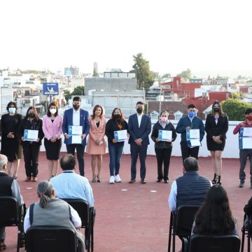 Eduardo Rivera acredita a contralores ciudadanos; auditarán el ejercicio público