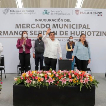 Gobierno inaugura mercado municipal en Huejotzingo