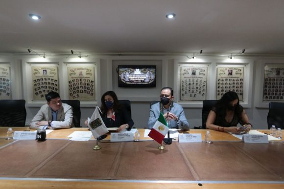 Convocan migrantes poblanos a Congreso del Estado para festividades del 5 de Mayo