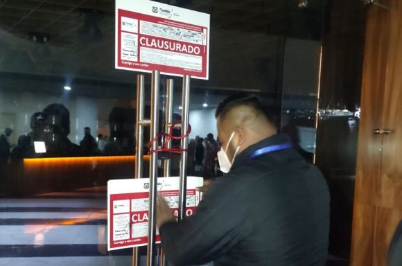 Clausura Ayuntamiento de Puebla 18 bares, restaurantes y talleres mecánicos por irregulares