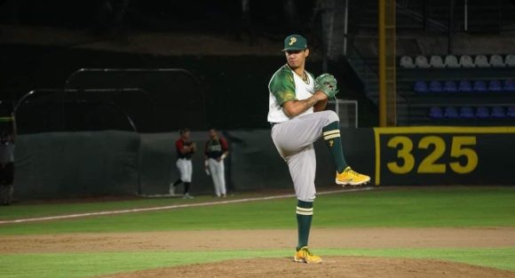 Comienza el vuelo de los Pericos de Puebla en la LMB