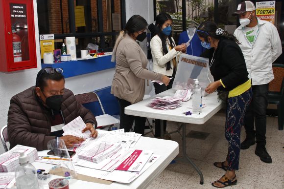 Fracaso de consulta es muestra del hartazgo de los ciudadanos por gobiernos de Morena