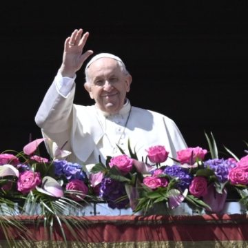 Papa Francisco llama a la paz en Ucrania