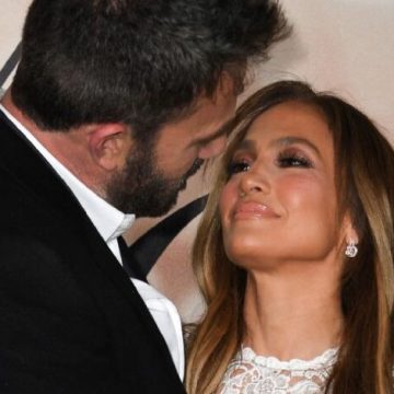 Jennifer Lopez y Ben Affleck firman contrato prenupcial con cláusula sexual
