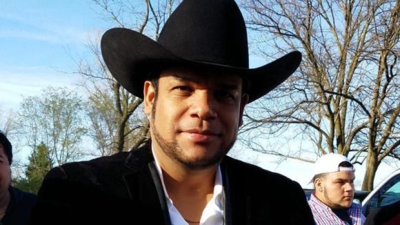 Diputado de Morena prefiere dar un concierto que acudir a votar por la reforma eléctrica