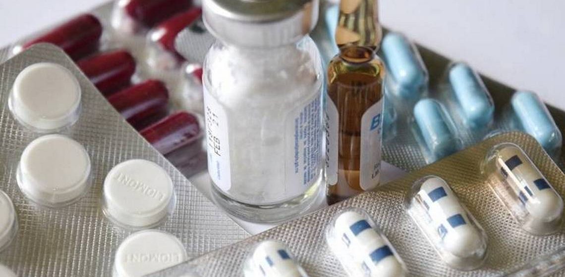 México firma convenio con la India para producir vacunas y medicamentos