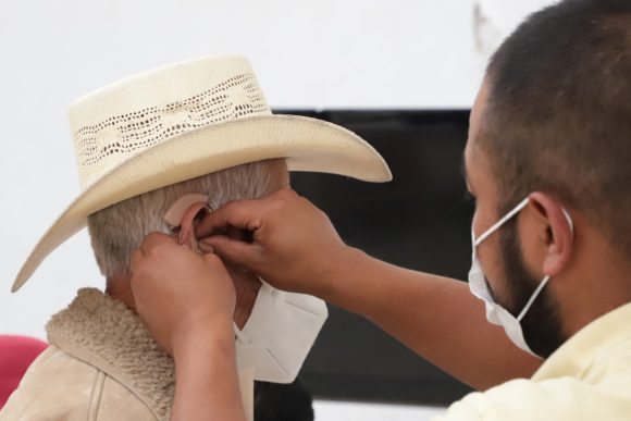Inicia SEDIF “Jornada de Entrega de Lentes y Aparatos Auditivos” en el estado