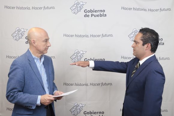 Designa titular del Ejecutivo a Juan Carlos Moreno Valle como secretario de la Función Pública