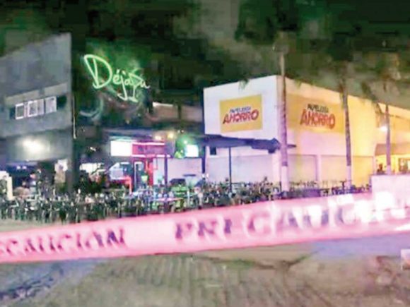 2754245 Balacera en zona de bares en Cancún deja al menos un muertos y 6 heridos