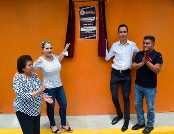 68e67325-11ca-467e-bf96-620b527cb7e2 Norma Layón cumple un compromiso más con la Junta Auxiliar de San Jerónimo Tianguismanalco