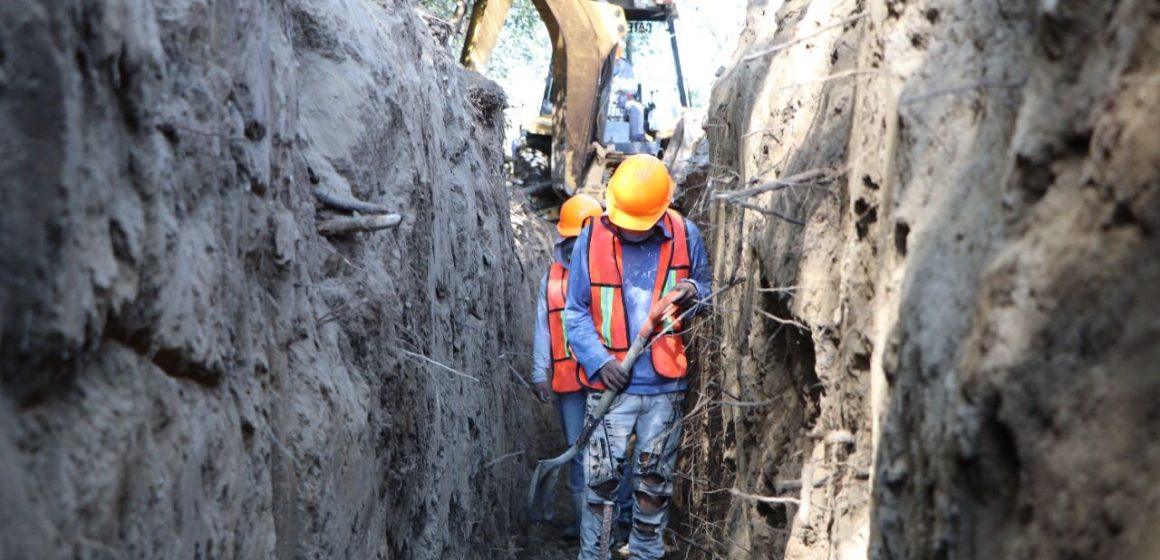 Entrega CEASPUE ampliación y rehabilitación de drenaje en Domingo Arenas