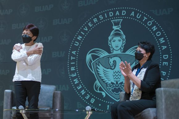 Inaugura la rectora Lilia Cedillo curso de capacitación en materia de compra de bienes y servicios