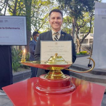 Erick Landeros Olvera, investigador de la BUAP, uno de los mejores profesionales en Enfermería del país