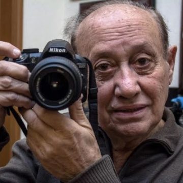 Murió el fotógrafo Enrique ‘El niño’ Metinides