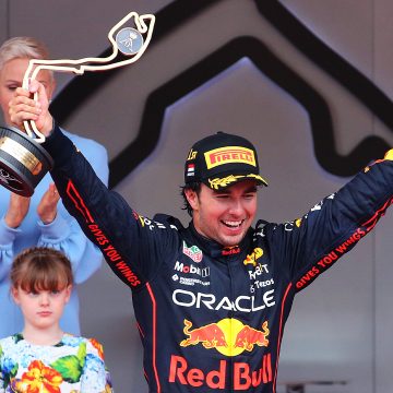 Sergio ‘Checo’ Pérez gana el GP de Mónaco y hace historia