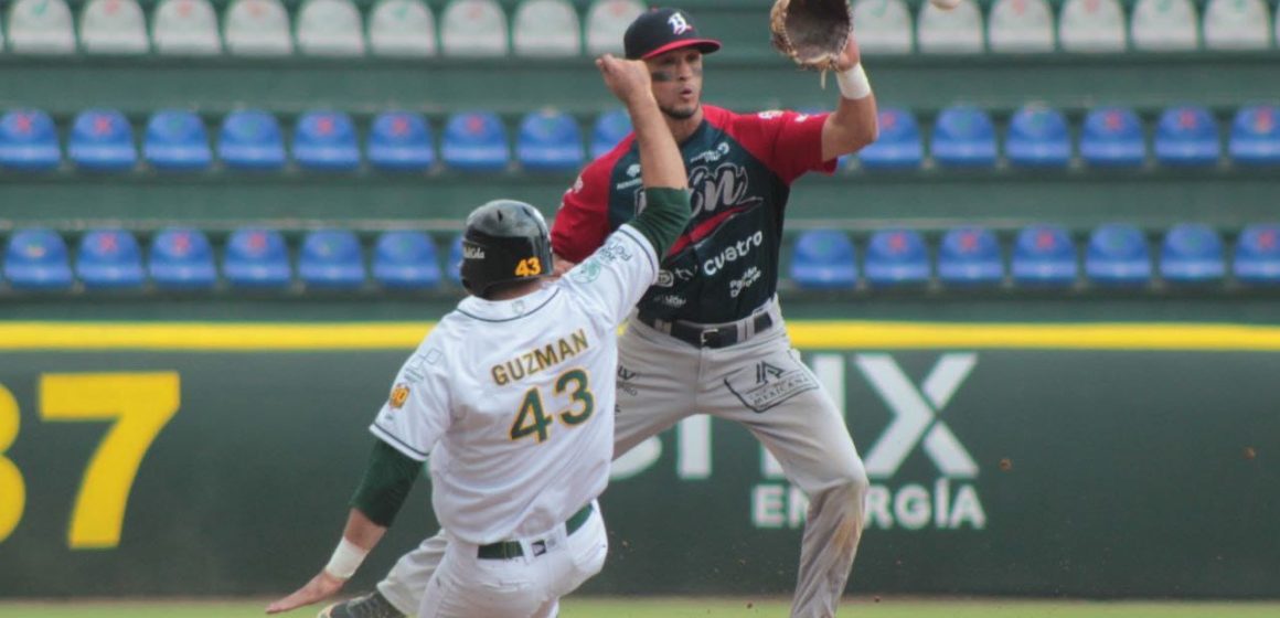 Los Bravos rescataron el tercero de la serie ante los Pericos de Puebla