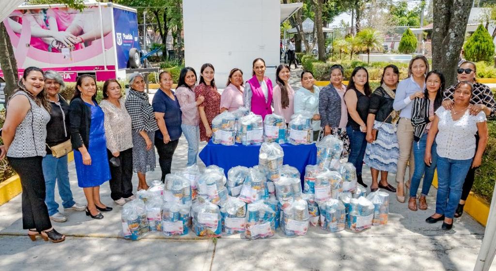 Con motivo del día de las madres, SMDIF hace donativo de conservas a subsistemas de juntas auxiliares