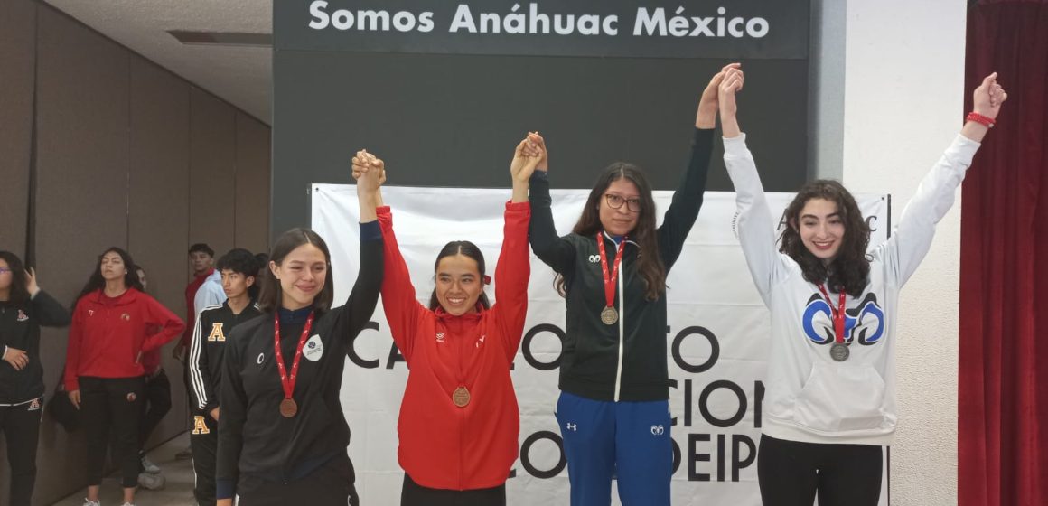 Luz Nohemí Cervantes gana título en el Nacional de Taekwondo de CONADEIP