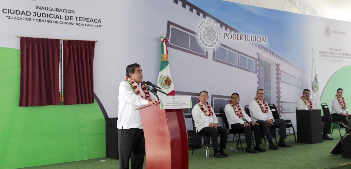 En Puebla acabaron privilegios en el poder, hoy hay verdaderos servidores públicos: MBH