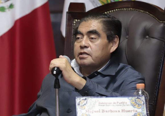 Miguel Barbosa “Es un tirito propio de la convivencia escolar, no es bullying”: Gobernador