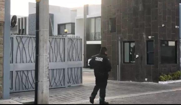 Comando rafagueó una vivienda en Misión de Morillotla