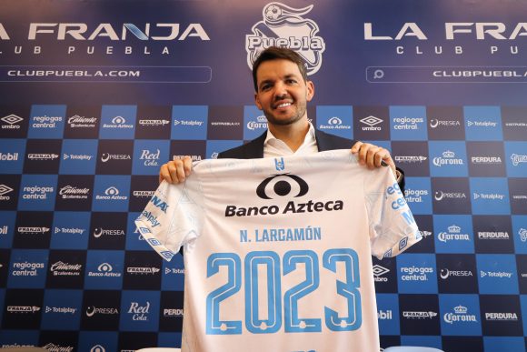 Nicolás Larcamón renovó contrato con el Puebla; se quedará hasta el 2023