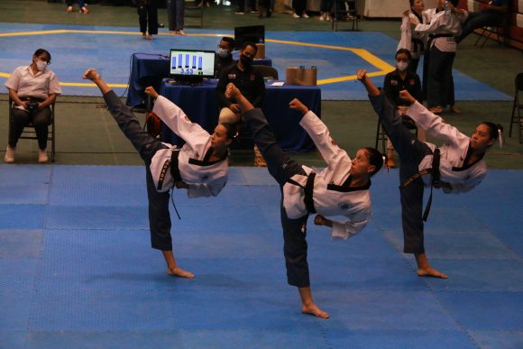 La UPAEP acapara medallas de bronce en las formas del Taekwondo