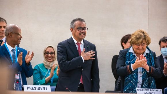 Reeligen a Tedros Adhanom para un segundo periodo en la OMS