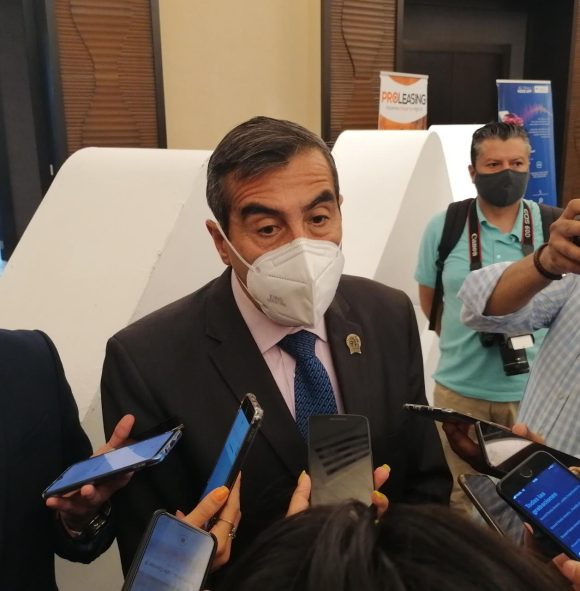 Modernización de semáforos y luminarias ayudará a la reactivación económica: Canaco