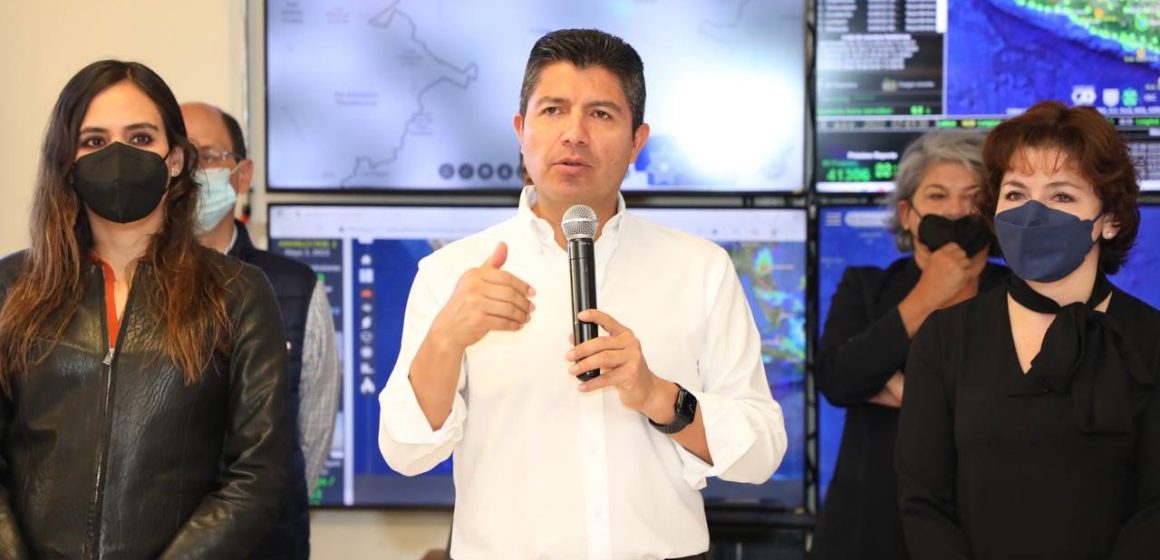 Eduardo Rivera Pérez suma herramientas para la prevención y atención de desastres