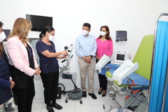 Eduardo Rivera Pérez dignifica el área de ginecología y lactancia del Sistema Municipal DIF