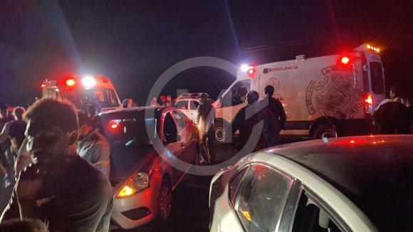 Fuerza Territorial bloqueó 7 horas la carretera a Izúcar y la mixteca