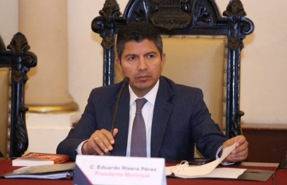 Se está intentando vincular a la empresa Parkimovil con el Yunque: Eduardo Rivera