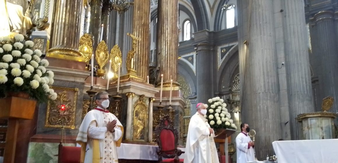 Llama arzobispo de Puebla a la reconciliación ante clima de violencia