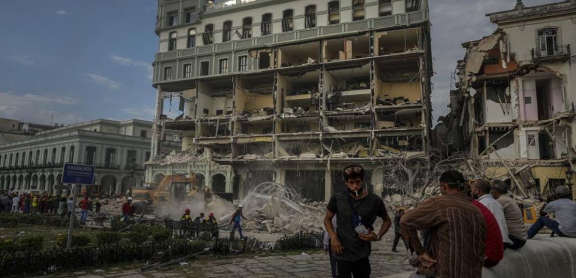 Aumenta a 25 la cifra de muertos por la explosión de hotel en La Habana