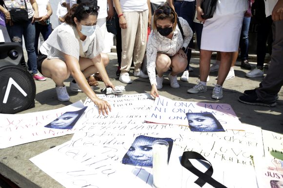 Mujeres exigen justicia a la Fiscalía por el asesinato de Cecilia Monzón