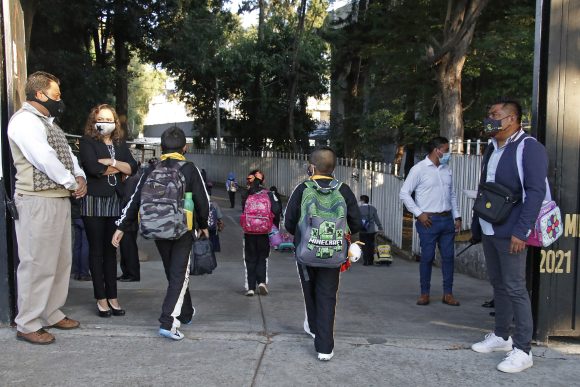 Suspende SEP programa piloto de nuevo plan de estudios