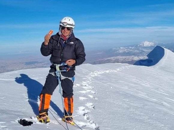 Murió el alpinista Eloy Cruz en el Pico de Orizaba al caer por una pendiente