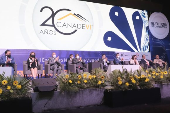 80dad2d3-a852-44ab-ab62-15d26554cb53 Aportará gobierno estatal 50 mdp para que poblanos obtengan créditos de viviendas con el Infonavit