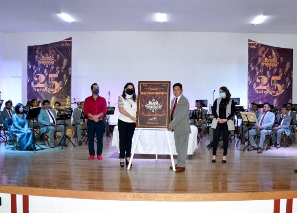 935f8c60-c23f-4d92-afa2-205159814ed8 Norma Layón celebra el 24 aniversario de la banda sinfónica de Texmelucan