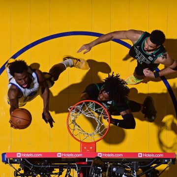 Los Guerreros de Golden State se colocan a un triunfo del título de la NBA