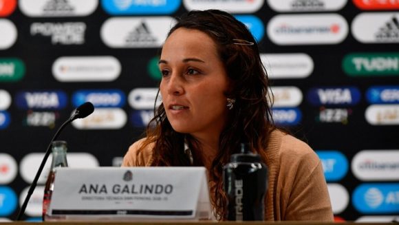 Ana Galindo, primera mujer en dirigir una Selección Mexicana varonil